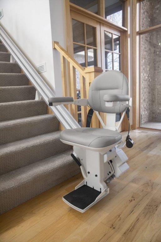 Elite Curved Stairlift 1